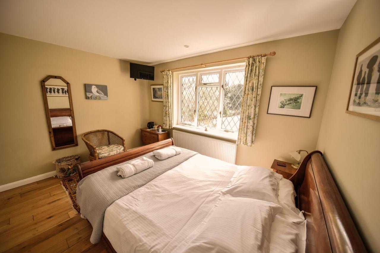 Ward Avenue B&B Каус Экстерьер фото